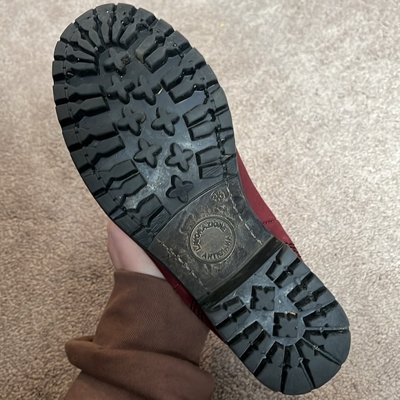 Bueno FLORIDA NUBUCK CHELSEA BOOT II - Picture 9 of 9